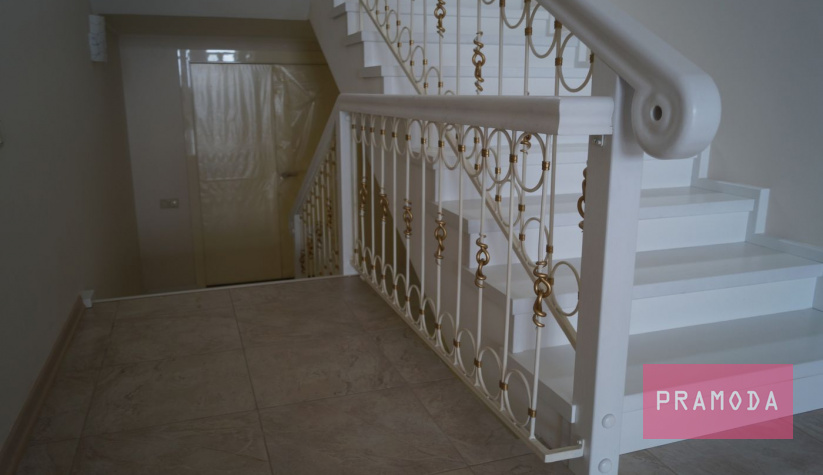 Классическая лестница