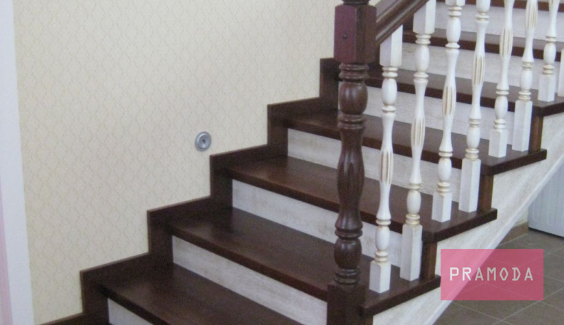 Классическая лестница с пригласительной ступенькой